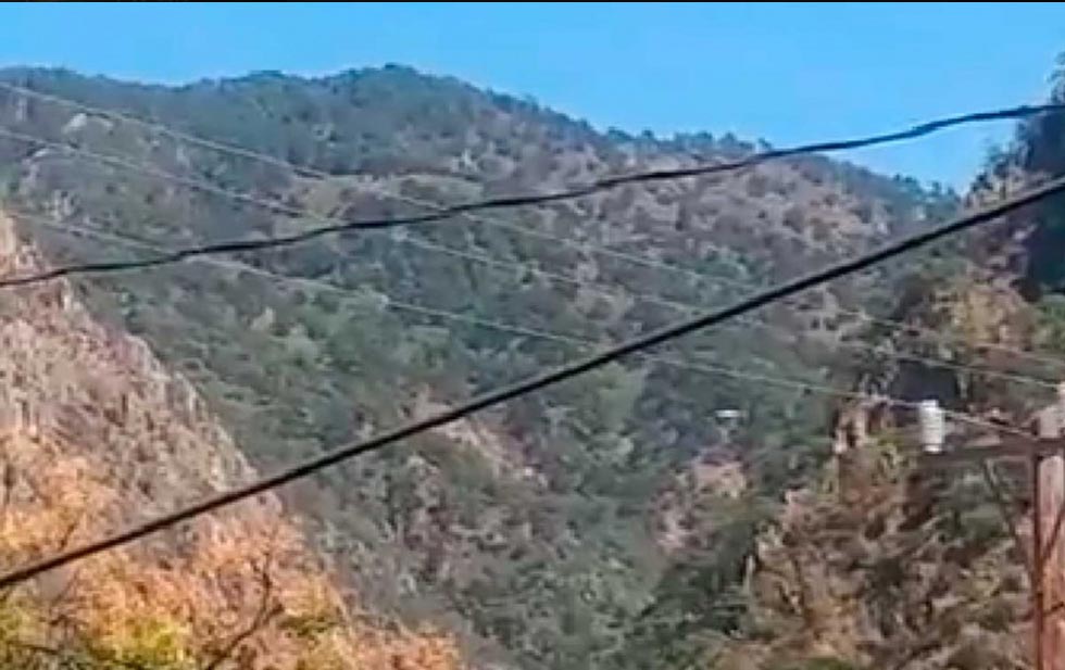 Se desploma avioneta en sierra de Durango; mueren tres personas