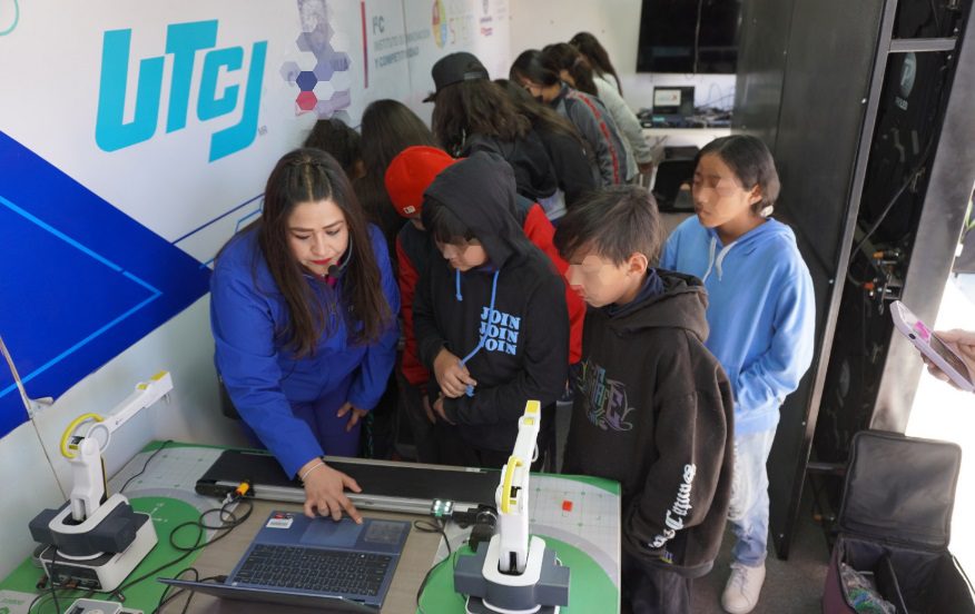 Llevan “Ruta de la Ciencia” a estudiantes de primaria en Ciudad Juárez
